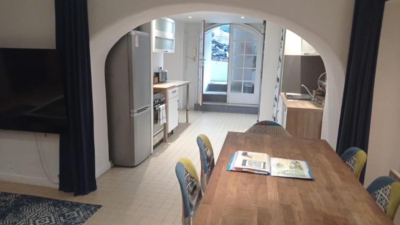 Charming And Modern Cave In The Heart Of The Port Apartment Nice Bagian luar foto