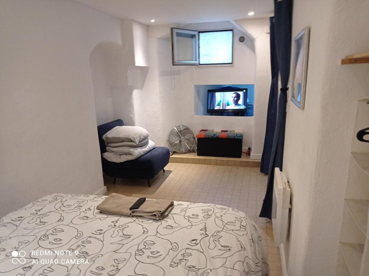 Charming And Modern Cave In The Heart Of The Port Apartment Nice Bagian luar foto