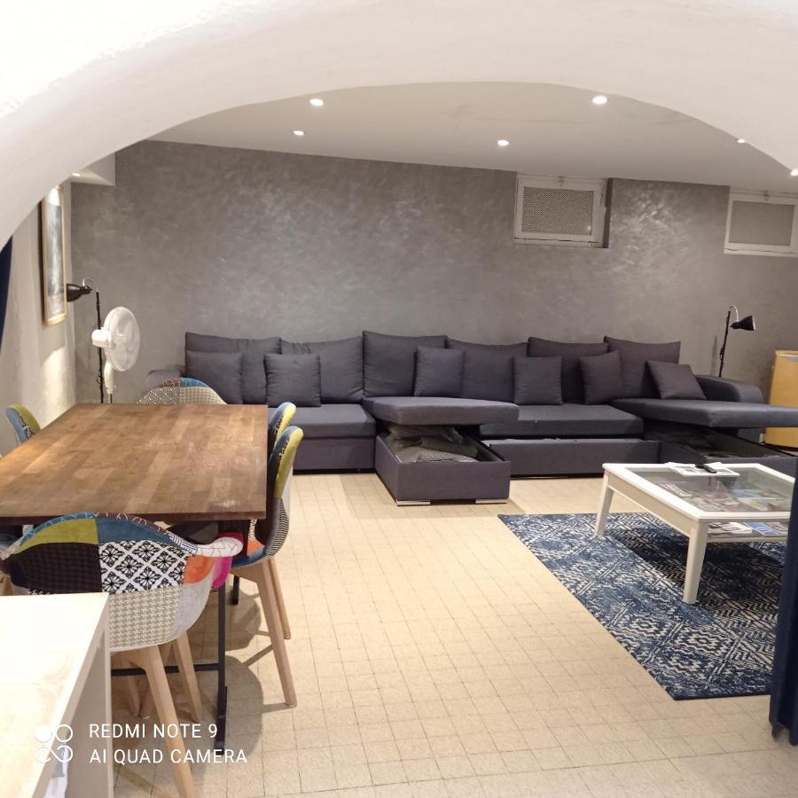Charming And Modern Cave In The Heart Of The Port Apartment Nice Bagian luar foto